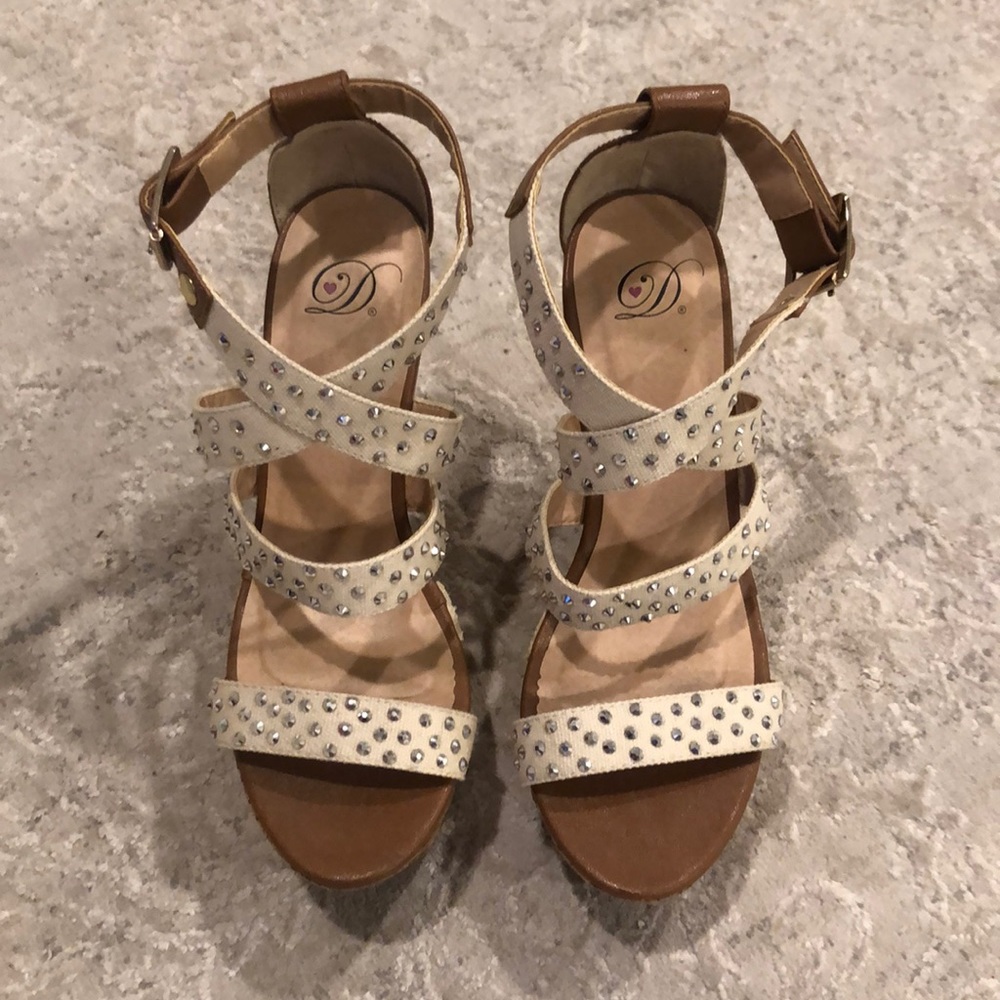 Crystallized wedge heels